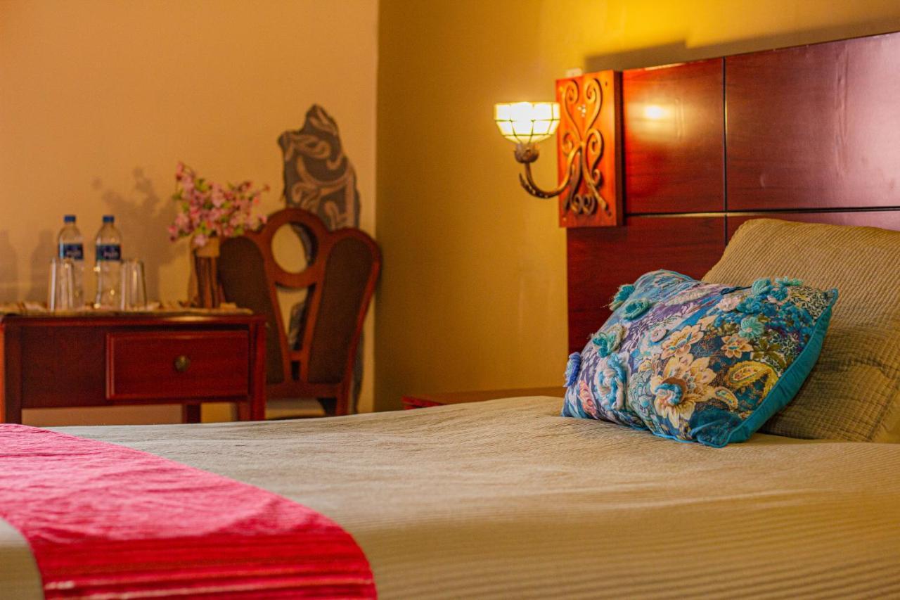 Hotel Campanario クエンカ エクステリア 写真