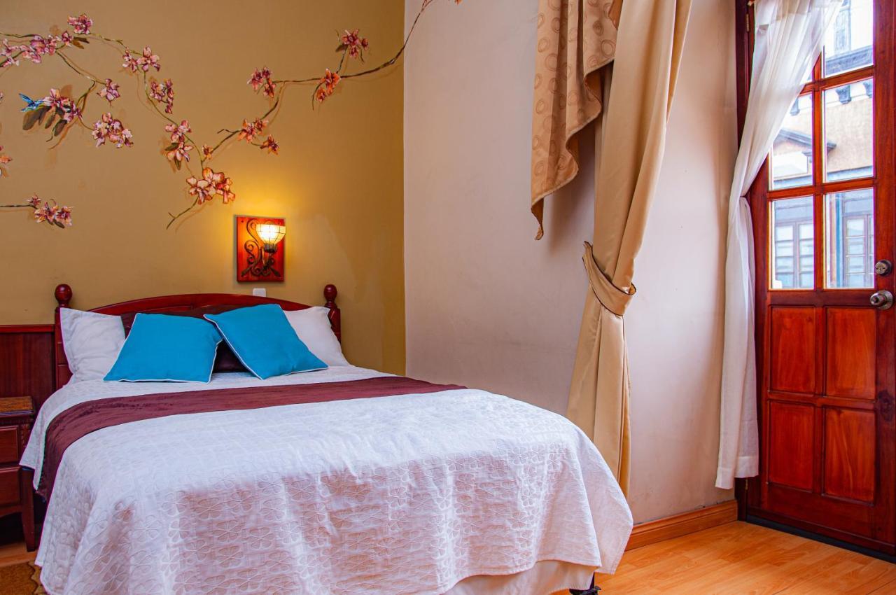 Hotel Campanario クエンカ 部屋 写真