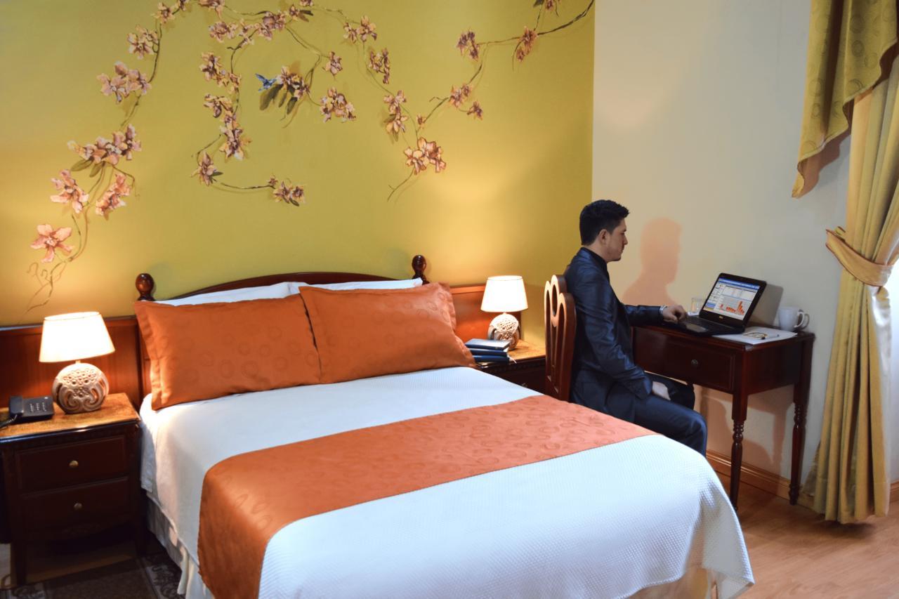 Hotel Campanario クエンカ エクステリア 写真